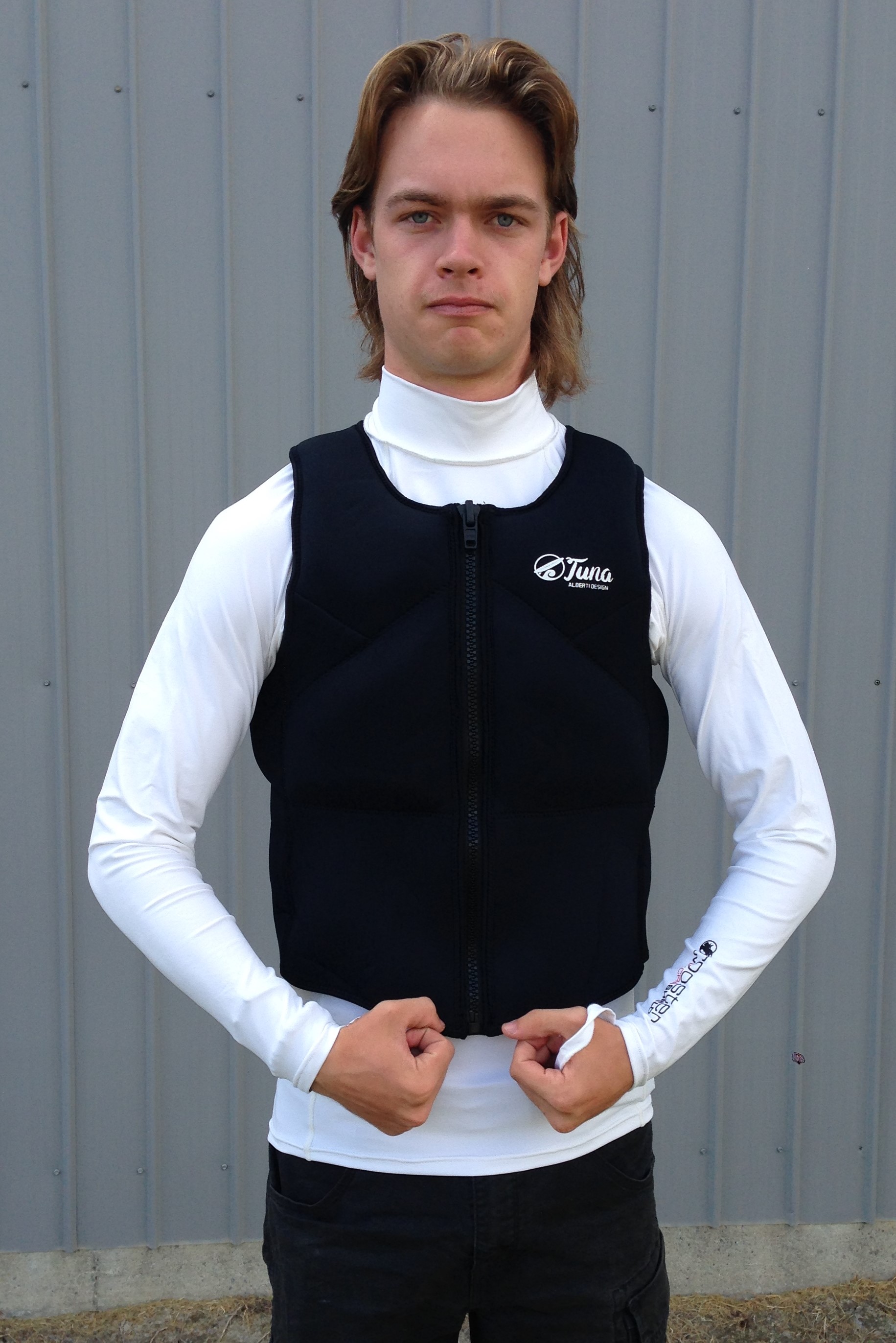 tuna fish iq impact vest _2_.jpg