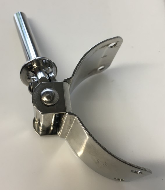 riley rm680 side.jpg