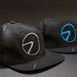 Point-7 Cap Flat Snapback